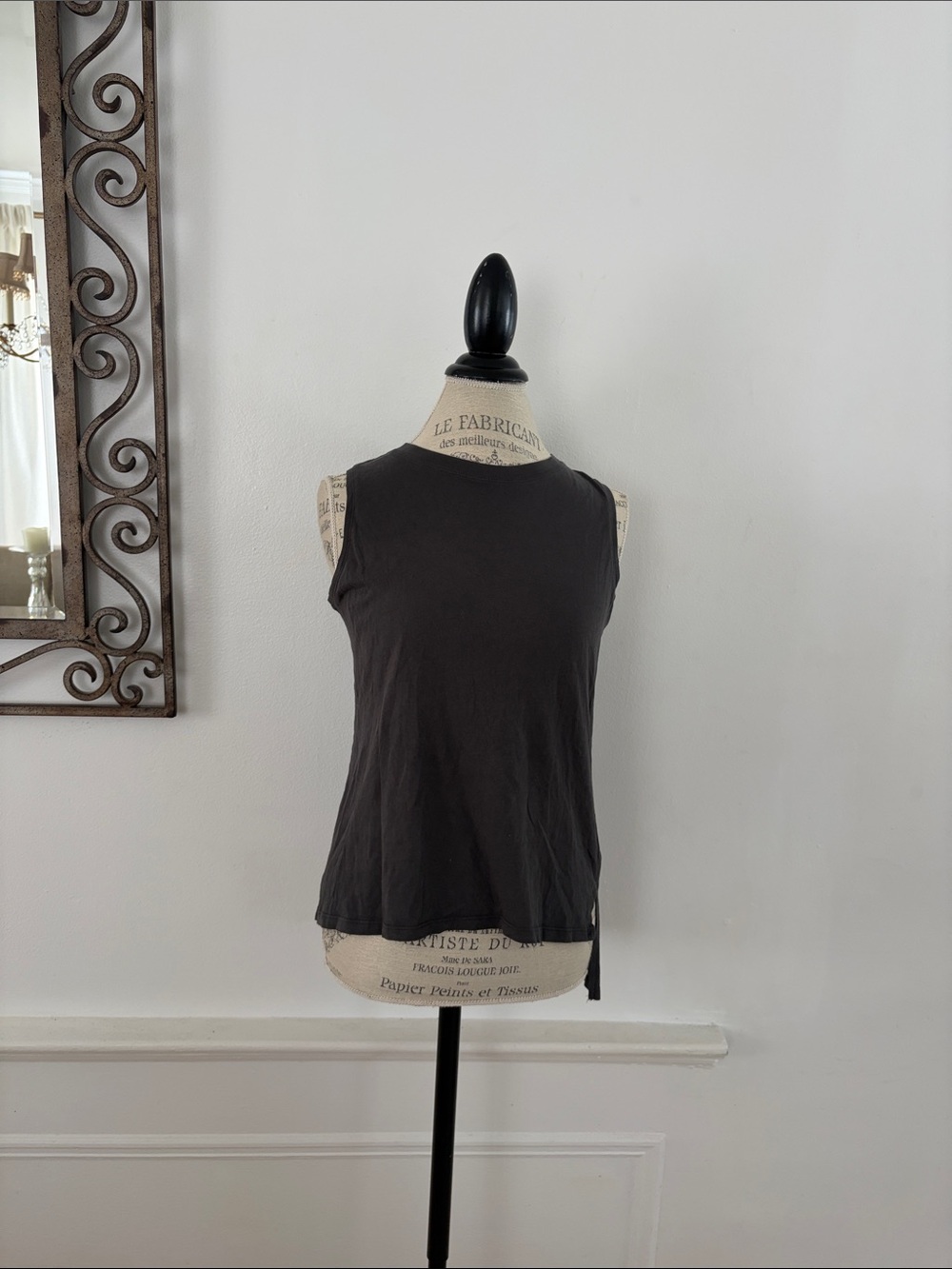 Zara Women's Crewneck Sleeveless Tank Top - Black